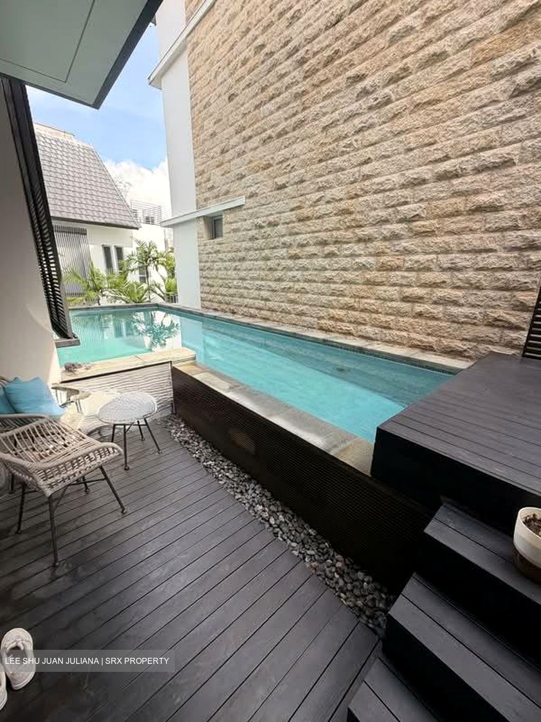 Chiltern Drive (D13), Terrace #560830591